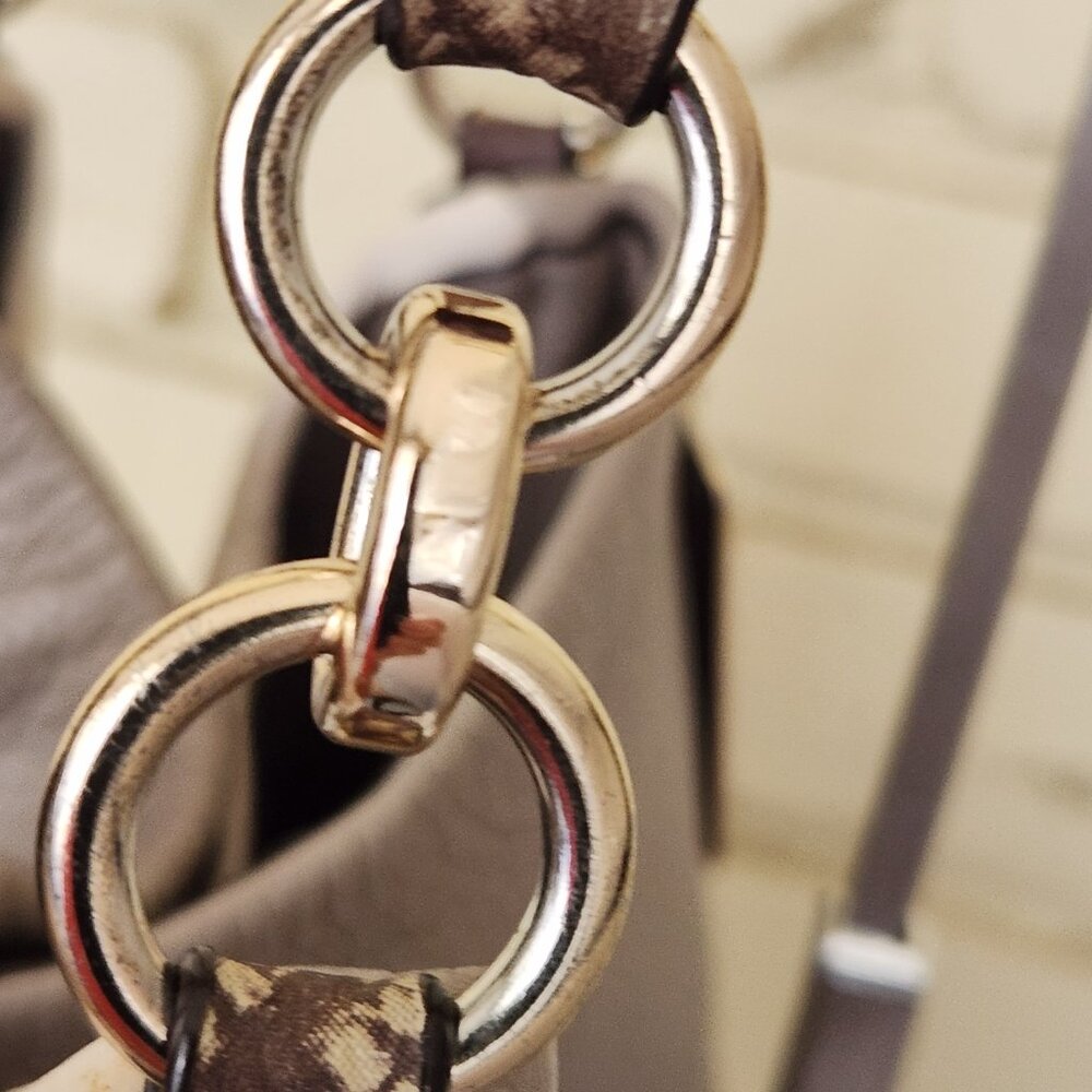 Coach Madison Phoebe Tan & Chalk Shoulder Bag Purse - Picture 9 of 15